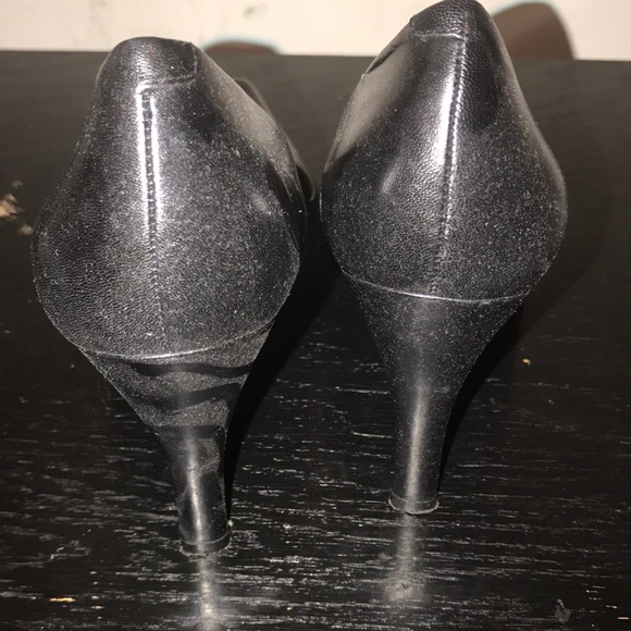 Nine West Black Heels - Picture 2 of 6